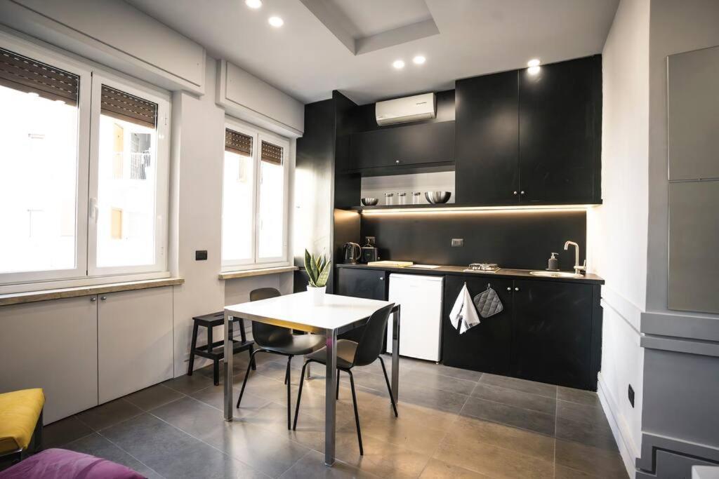 Casa Vacanze Bracco 45 ナポリ エクステリア 写真